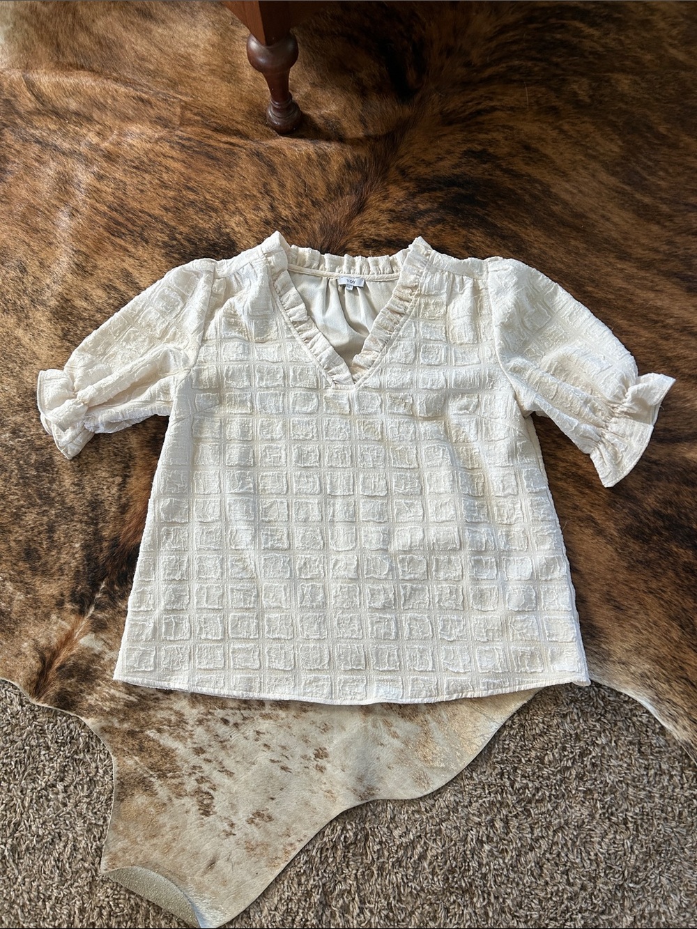 Women's Cream Textured V-Neck Blouse with Ruffle Detail